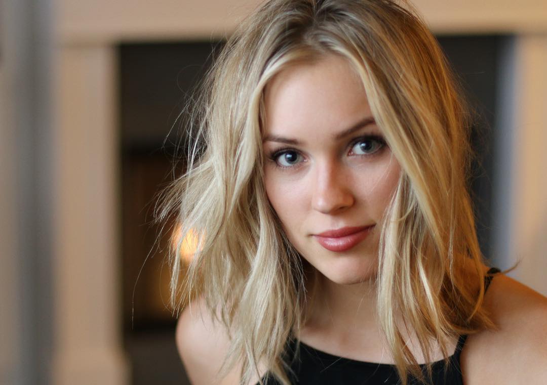 Cassie Randolph 6 Things To Know About The Bachelor Star Colton Underwoods Bachelorette 