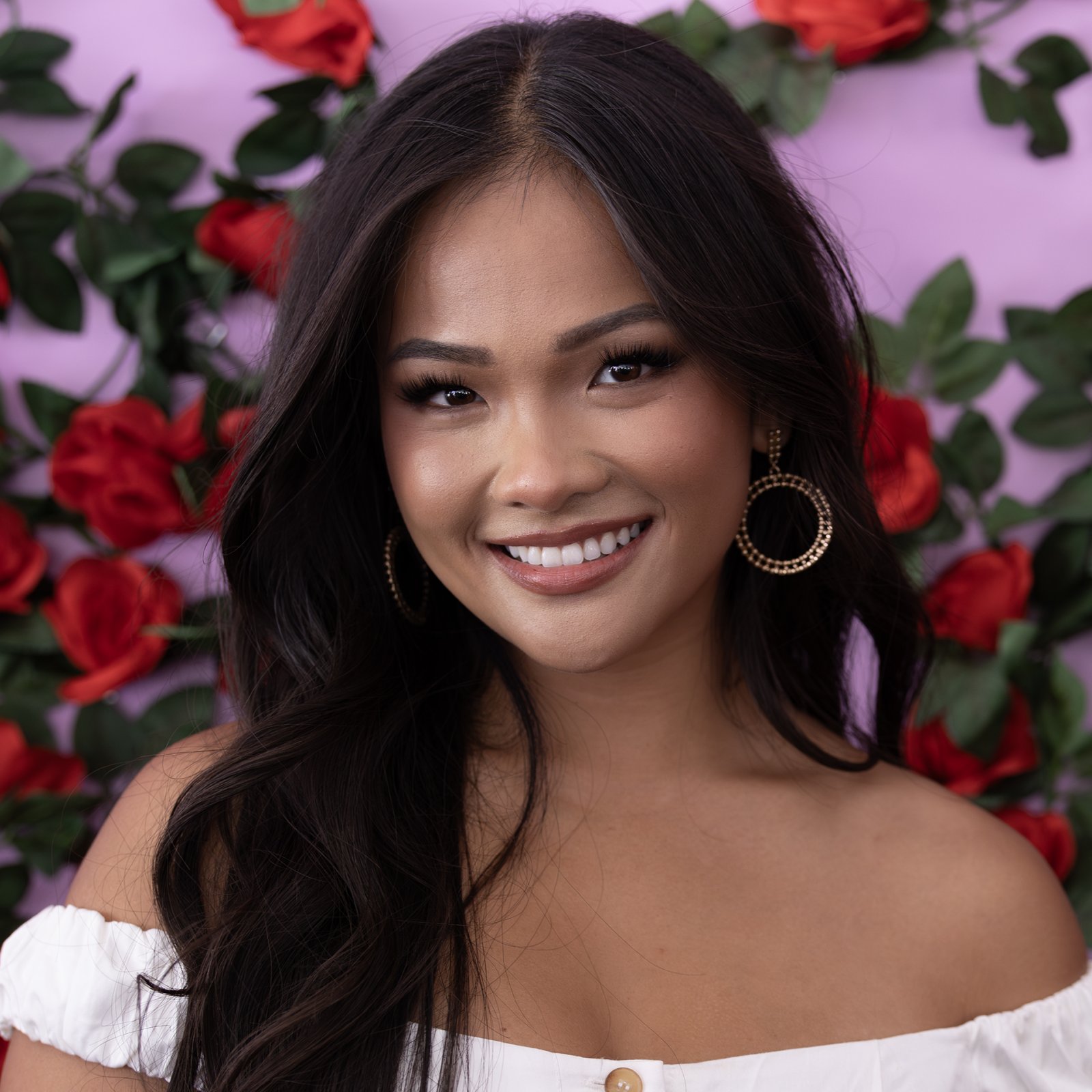 bachelorette-spoilers-who-does-jenn-tran-pick-as-her-winner-and-end-up