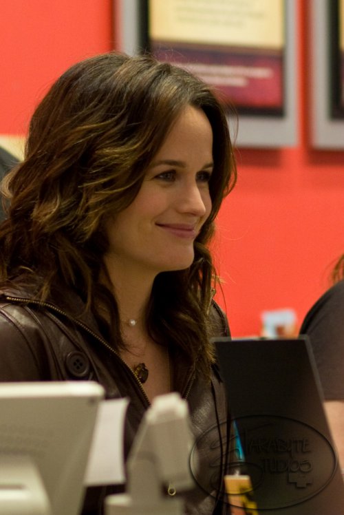 Elizabeth Reaser