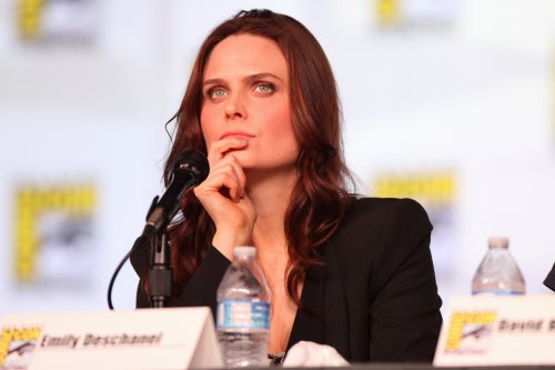 Emily Deschanel